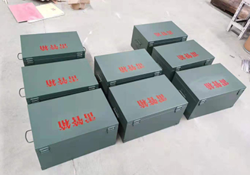 武山炸药箱和雷管箱一般是怎么存放的？